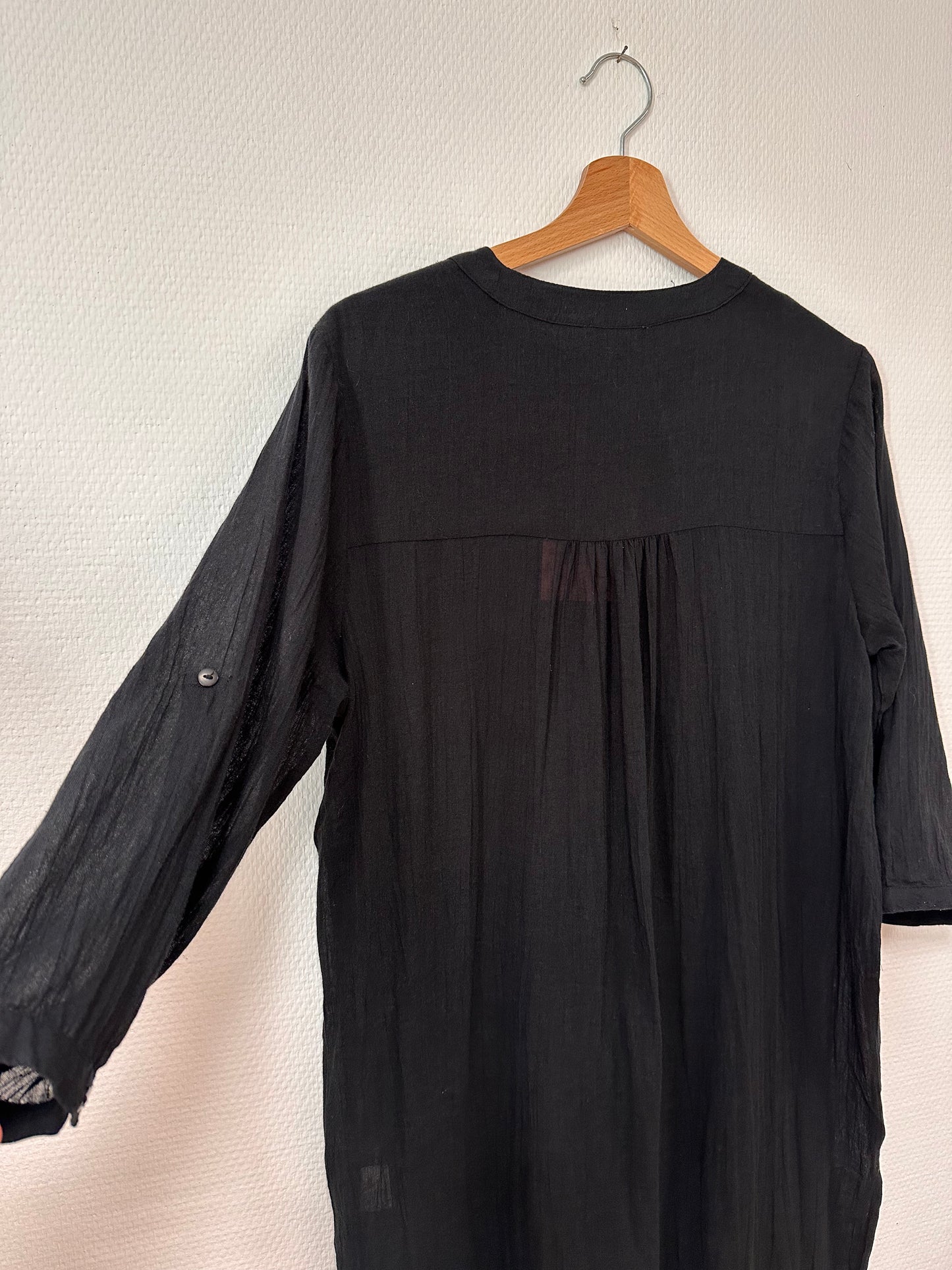 Robe GOA noire